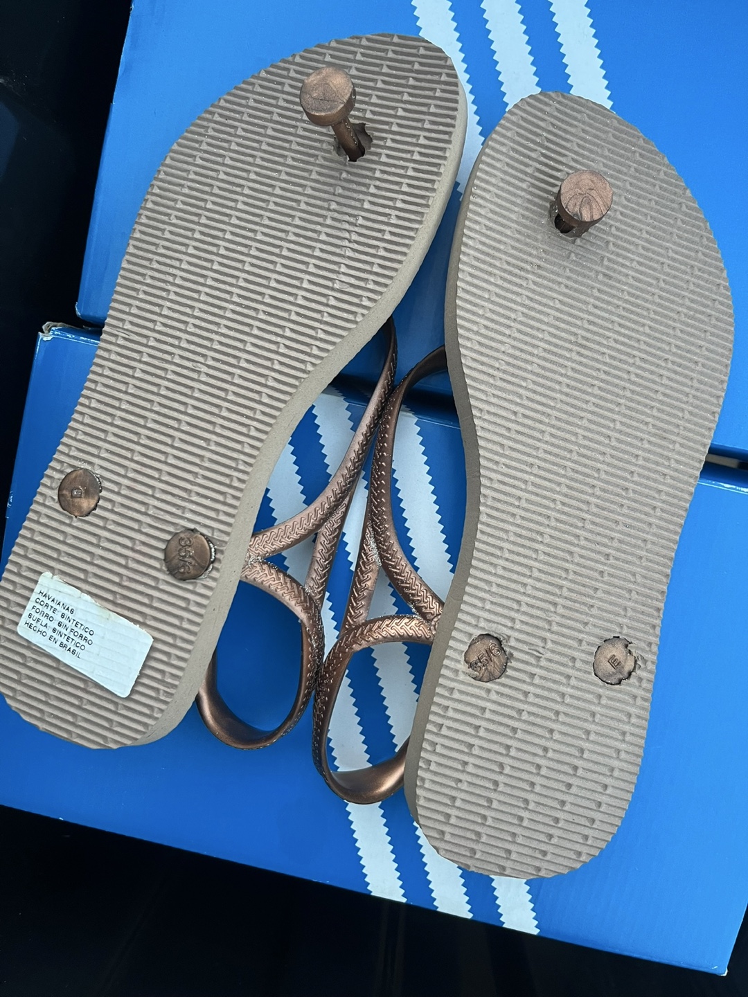 Brand new HAVAIANAS