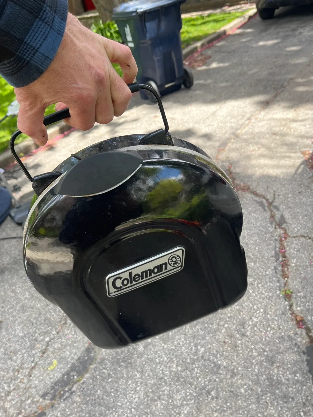 Coleman Portable propane Grill image indicator(3)