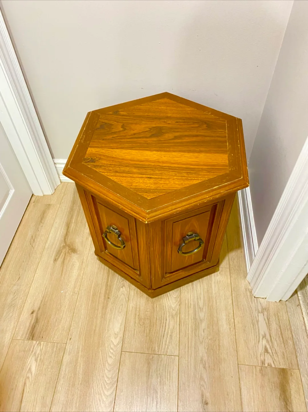Corner Wooden Table thumbnail