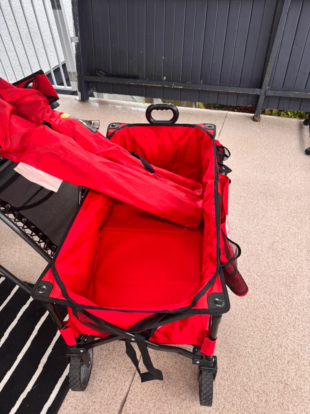 Red Folding Wagon thumbnail