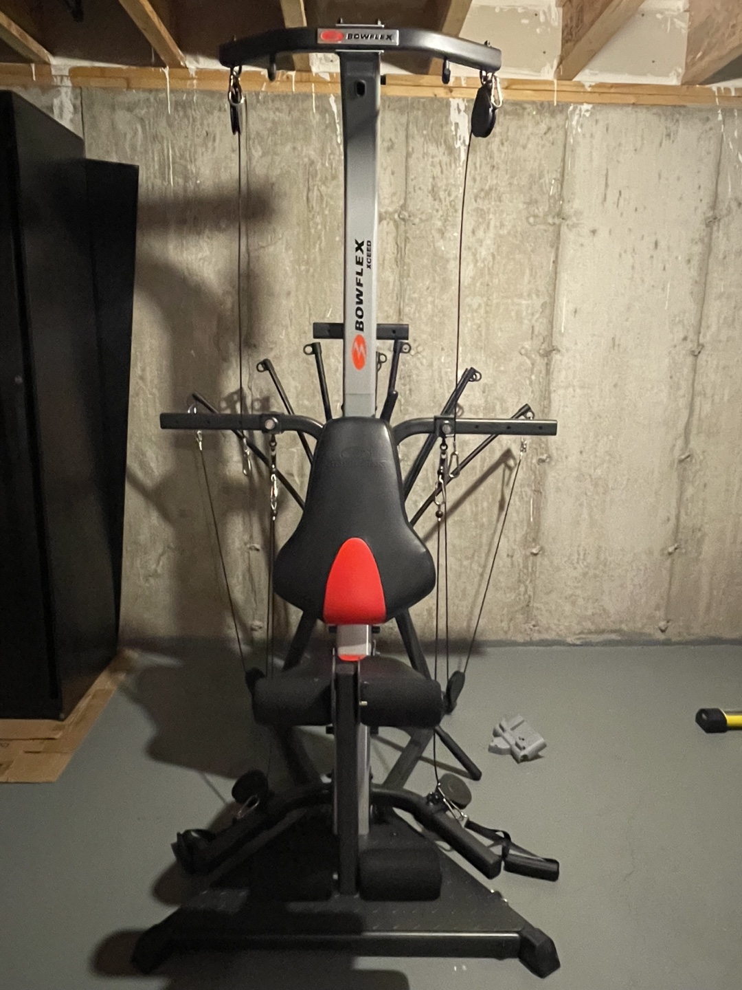 Bowflex weight training machine