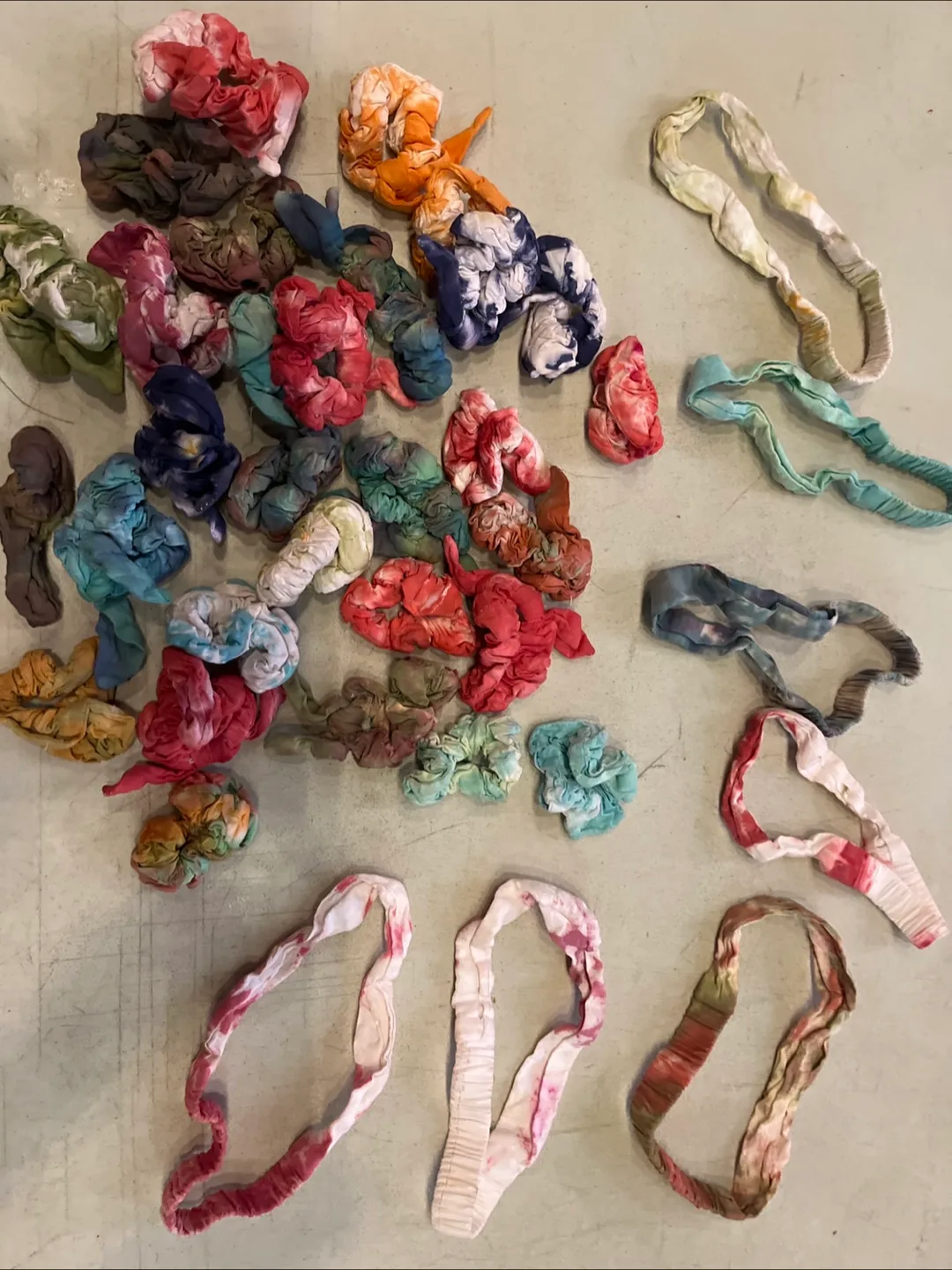 Handmade Tie-Dye Scrunchies and Headbands thumbnail
