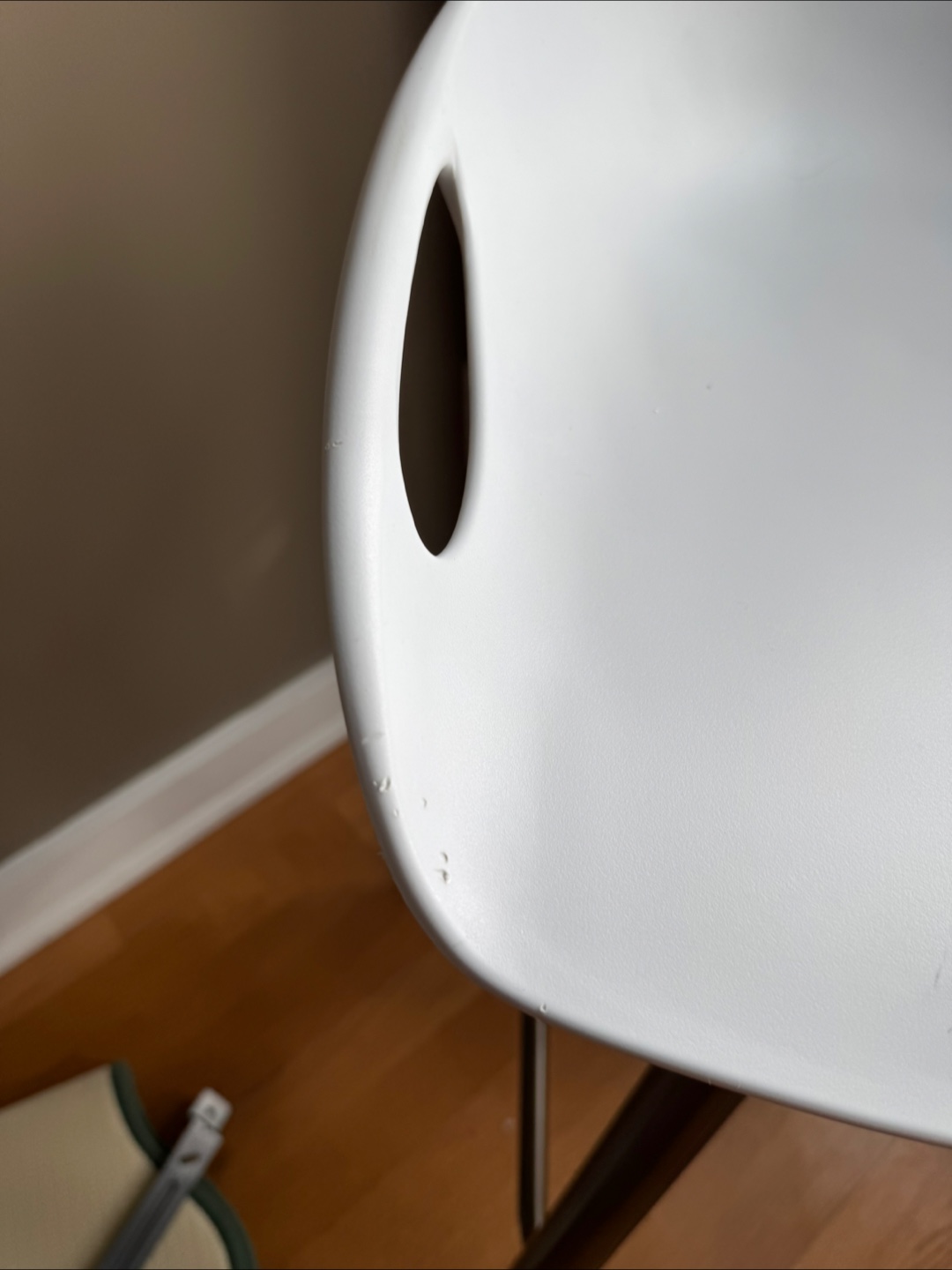White Bar Stools - photo 4