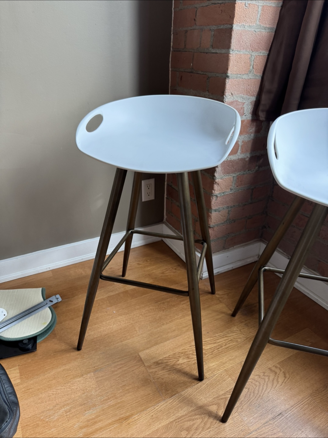 White Bar Stools - photo 3