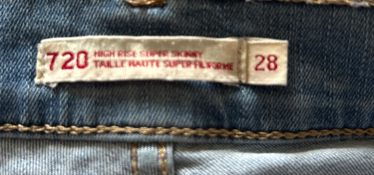 Levi's 720 High Rise Super Skinny Jeans image indicator(4)