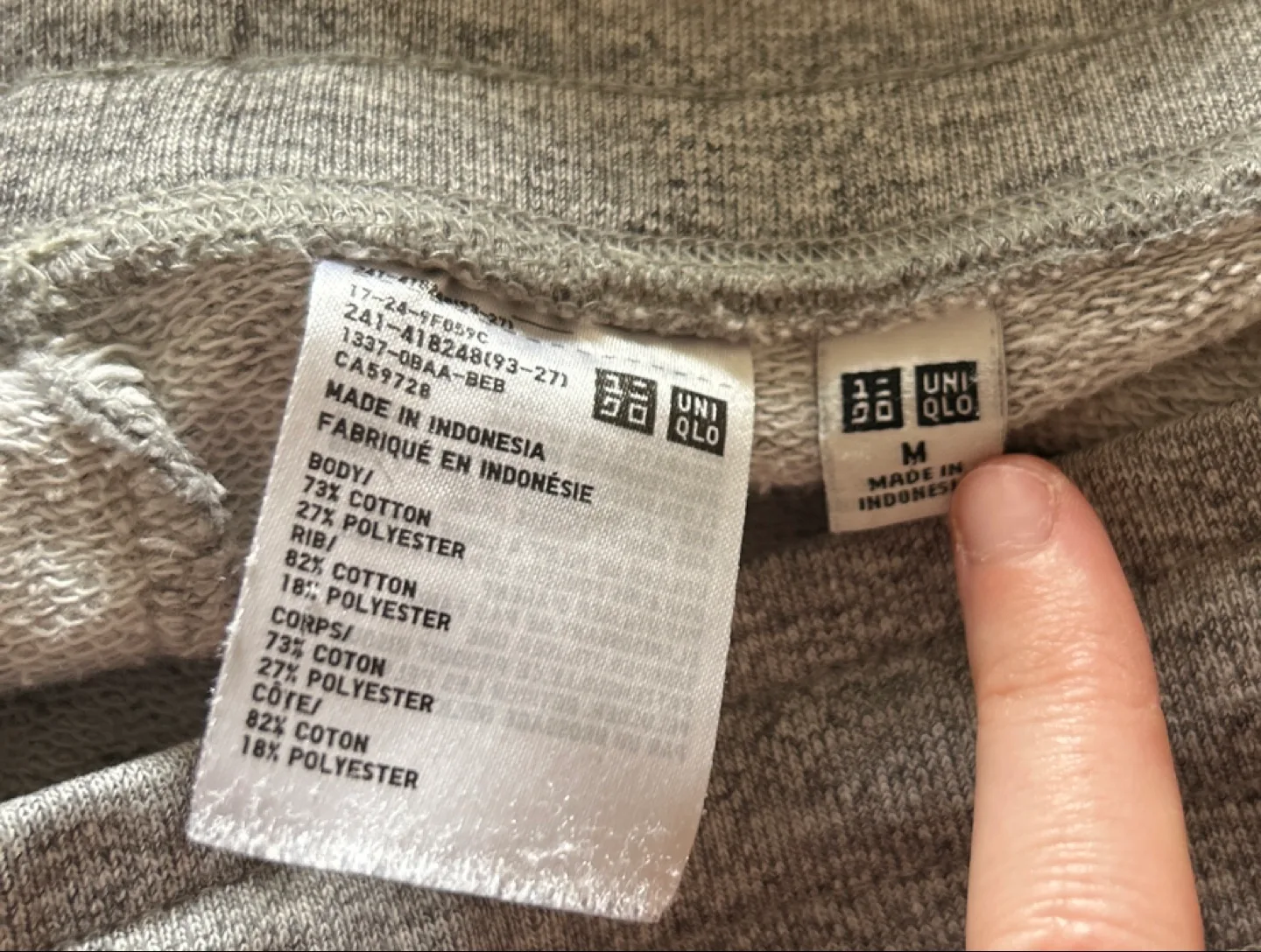 Uniqlo Grey Sweatpants - Size M image indicator(2)