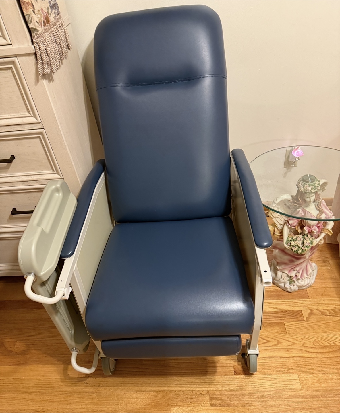 Blue Reclining Geri Med Chair