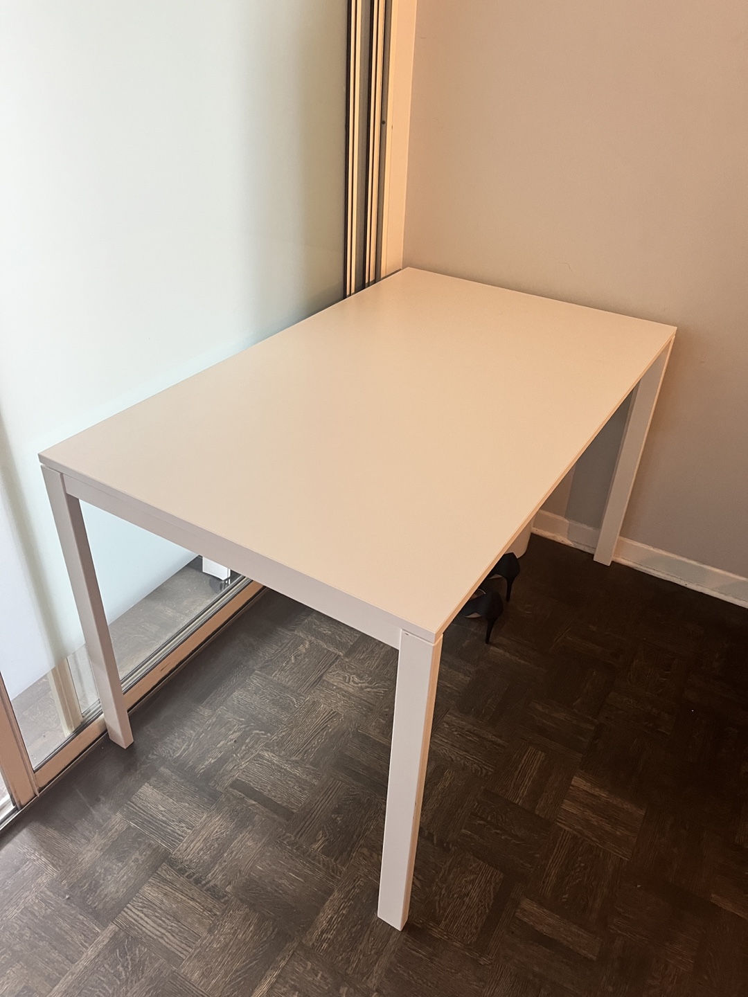 🫂 IKEA Melltorp Table
