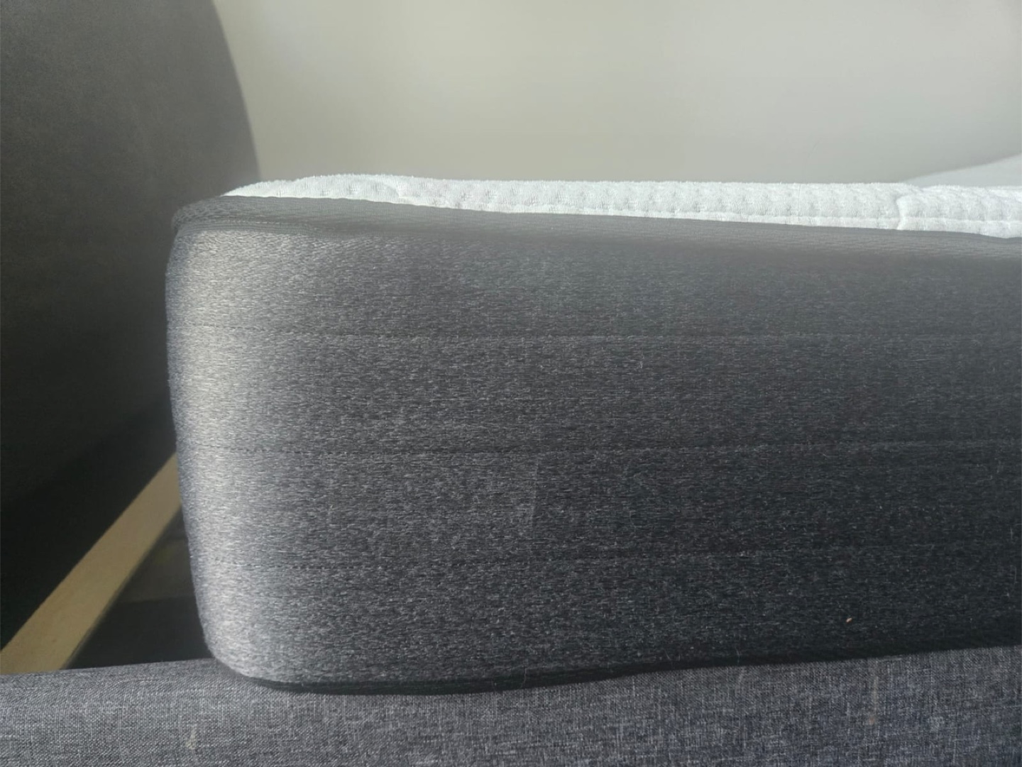 8.5 inch queen mattress - photo 2