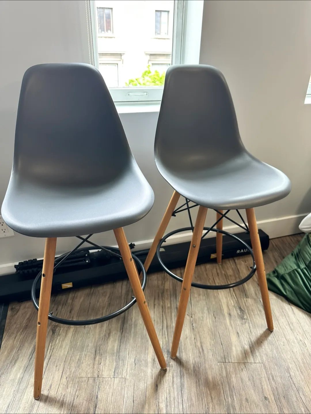 Grey Modern Mid Century Bar Stools thumbnail