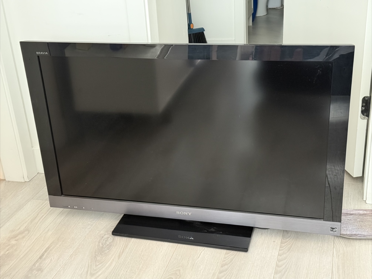 TV 40 inches Sony, Bravia HD 1080p, 120 motions