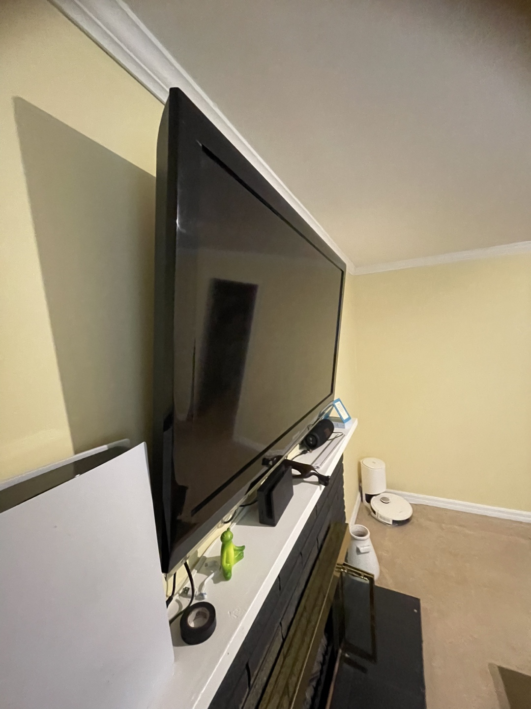 Samsung Flat Screen TV lcd 52’ - photo 2