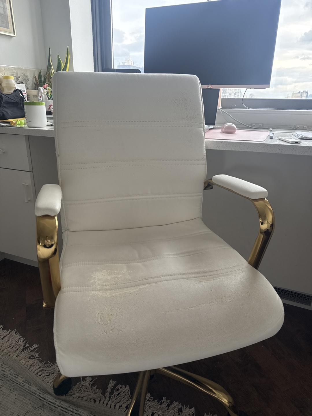 Modern White and Gold Office Chair #freecycle