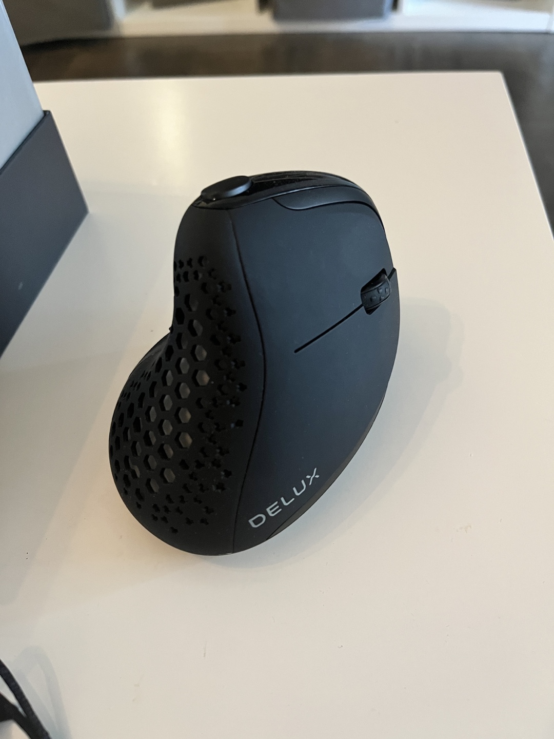 🫂 DELUX SEEKER M618XSD Vertical Mouse