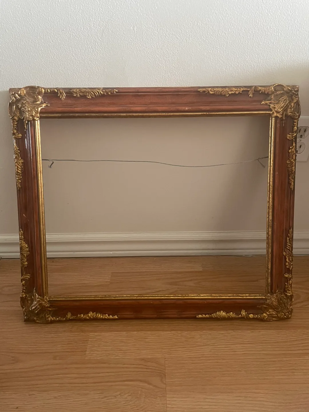 Baroque Victorian Style Picture Frames thumbnail