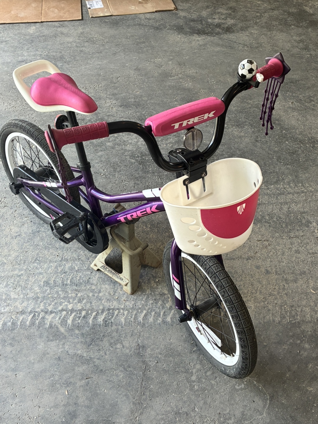 Trek Precaliber Kids' Bike