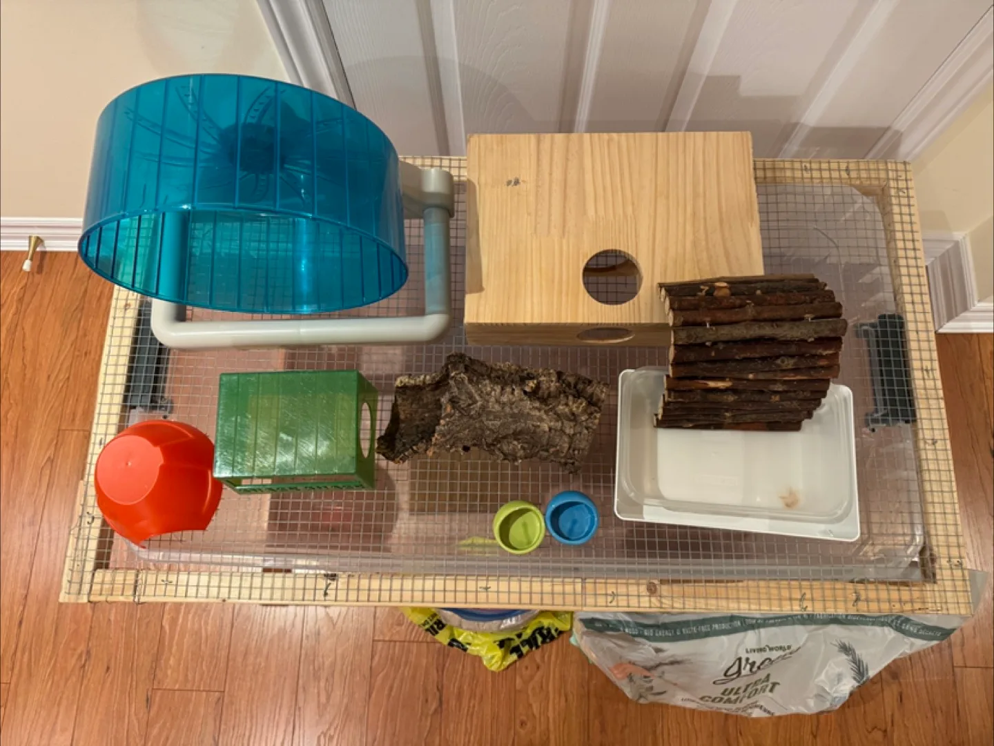 Hamster habitat starter kit image indicator(2)