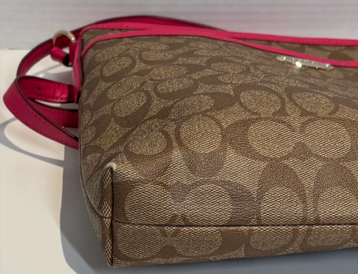 Coach Signature Crossbody Bag Tan/ Pink - Wear On Bottom Corners image indicator(7)
