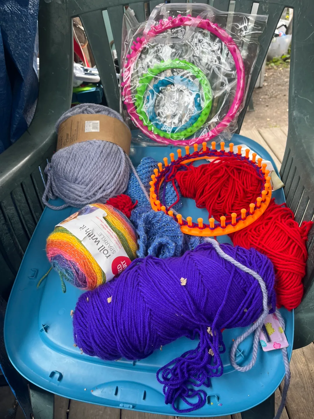 Yarn and Knitting Loom Set thumbnail