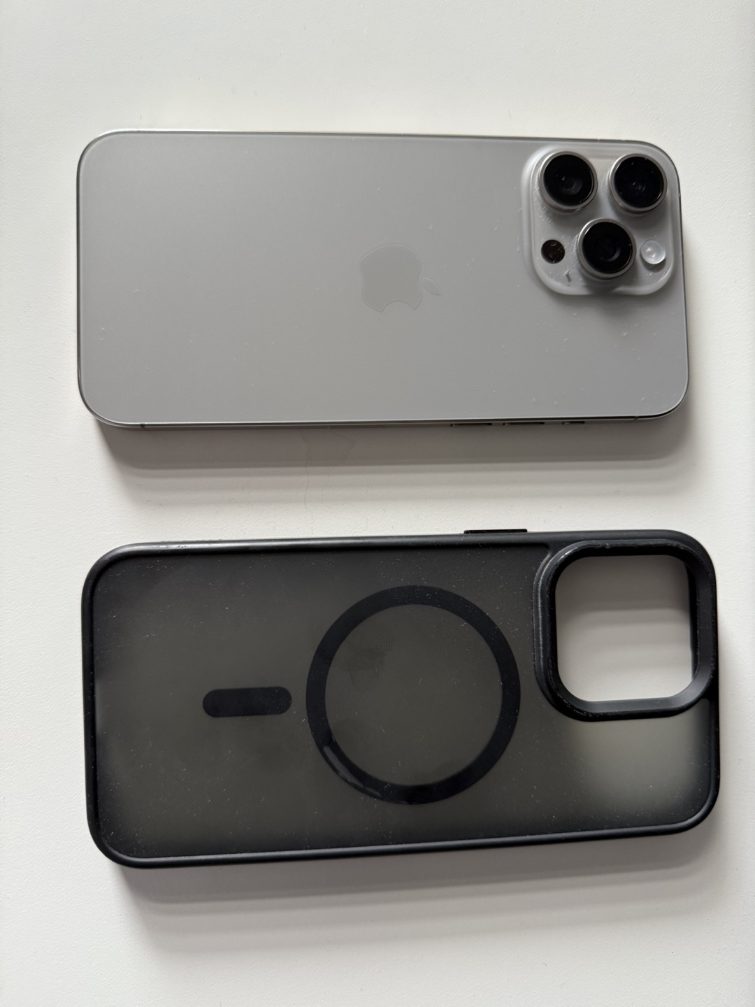 iPhone 15 Pro Max 256GB - photo 2
