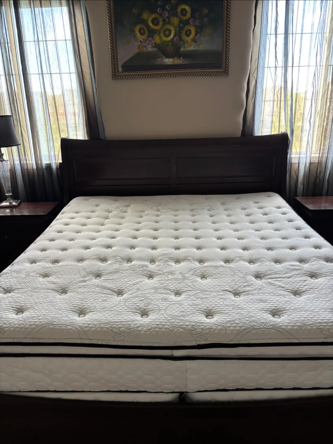 King Size Pillow top Mattress thumbnail