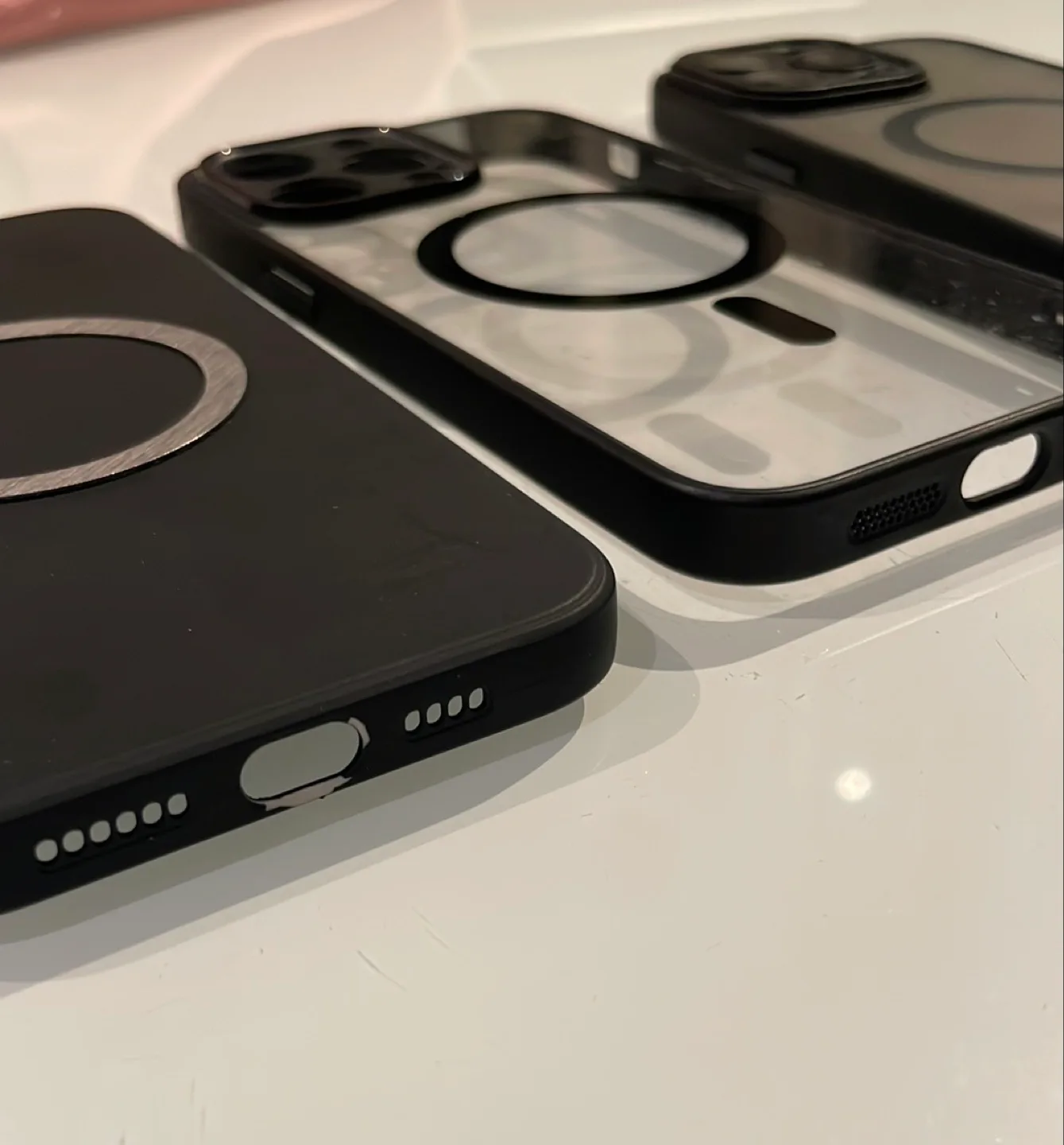 iPhone 14/15 Pro Max MagSafe Magnetic Cases image indicator(7)