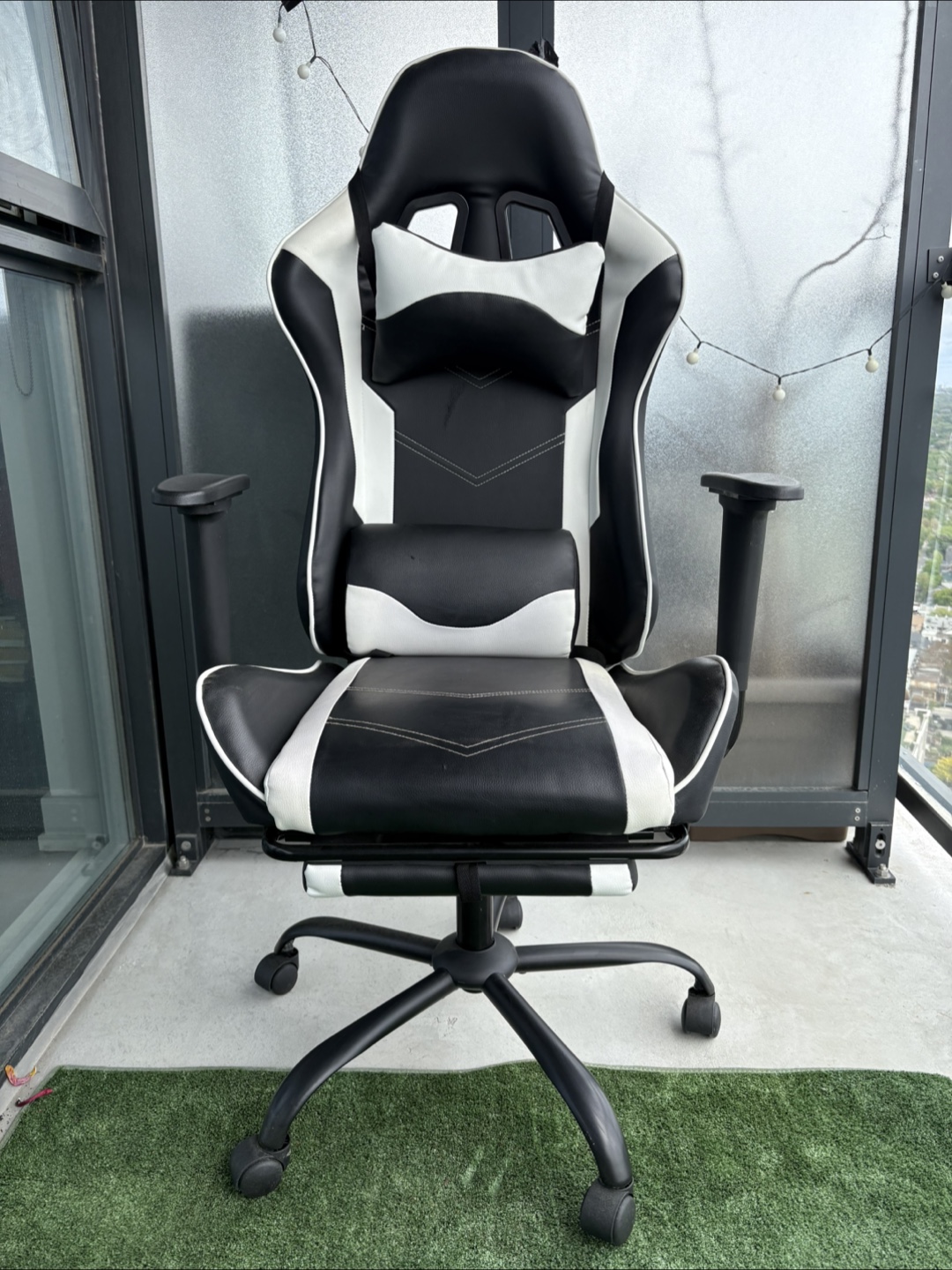 Black and White Gaming Chair with Footrest - photo 2