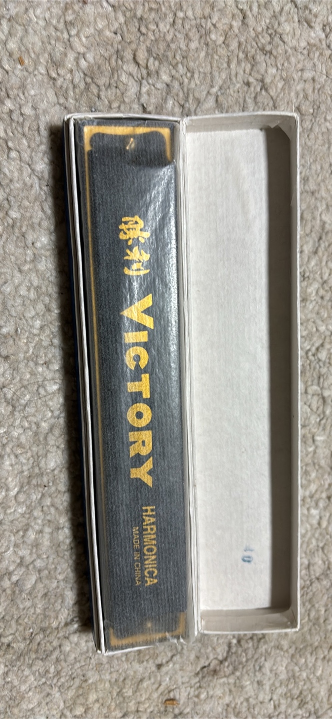 Vintage Victory Harmonicas - photo 3