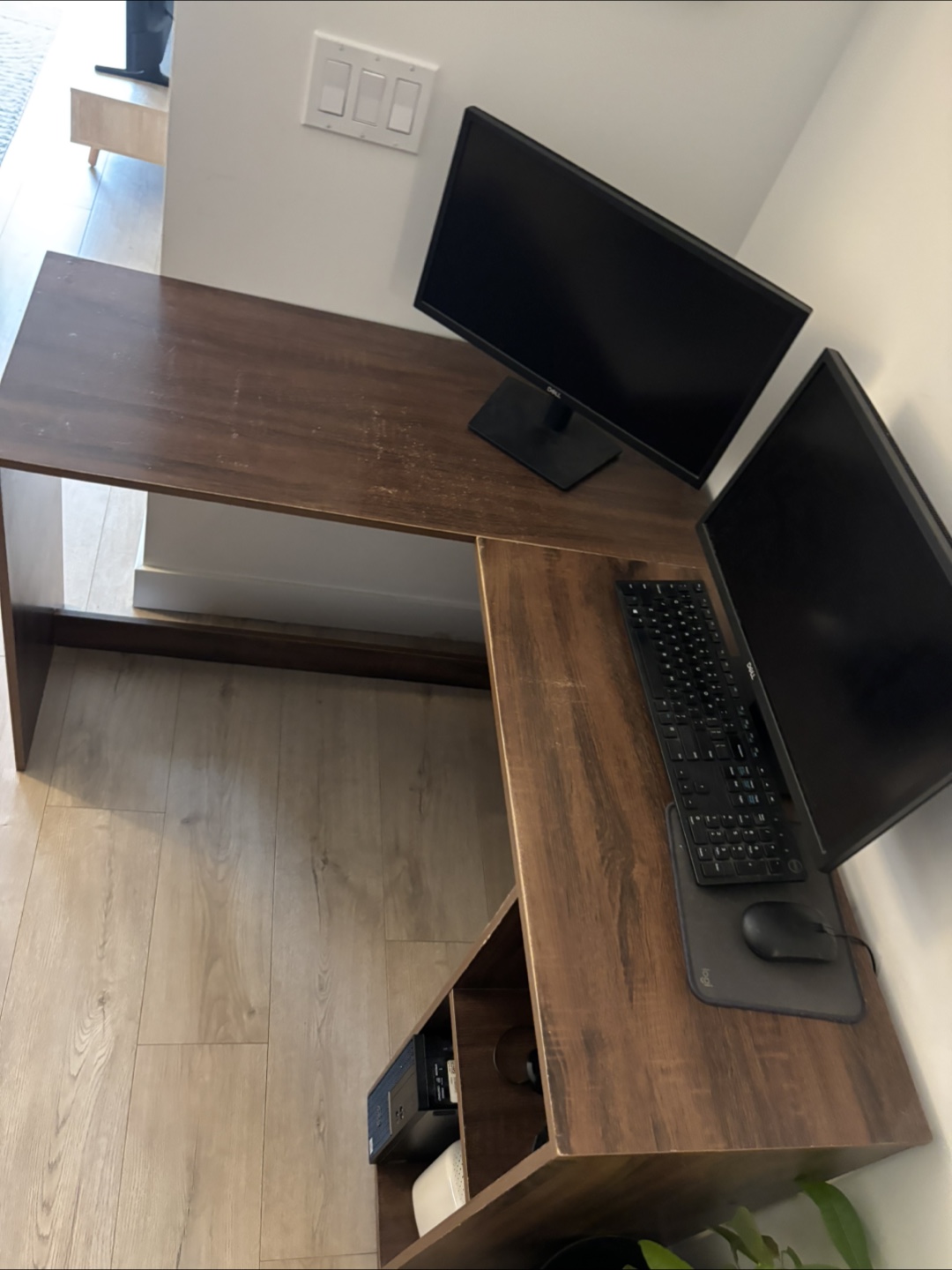 L-Shaped Computer Desk FREE - photo 3