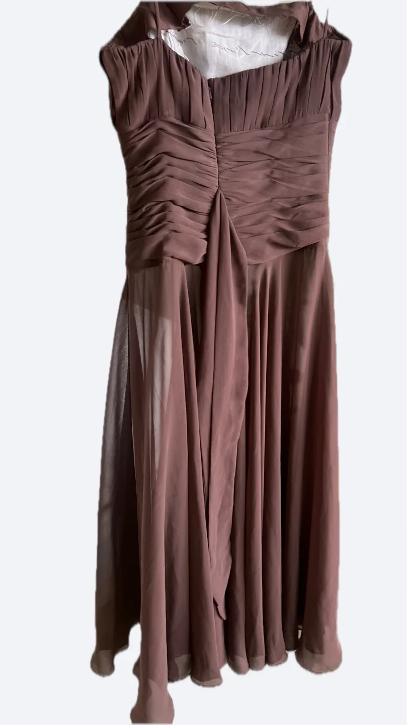 Brown Pleated Dress image indicator(3)