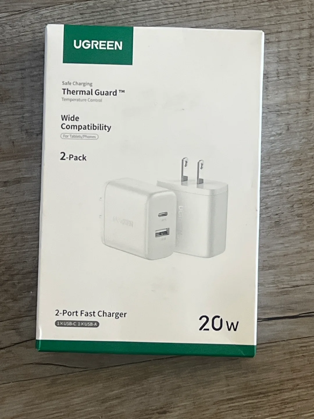 Ugreen 2-Port Fast Charger thumbnail