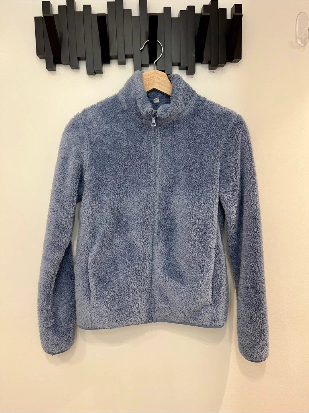 Uniqlo women’s Blue Fleece Jacket-Size XS thumbnail