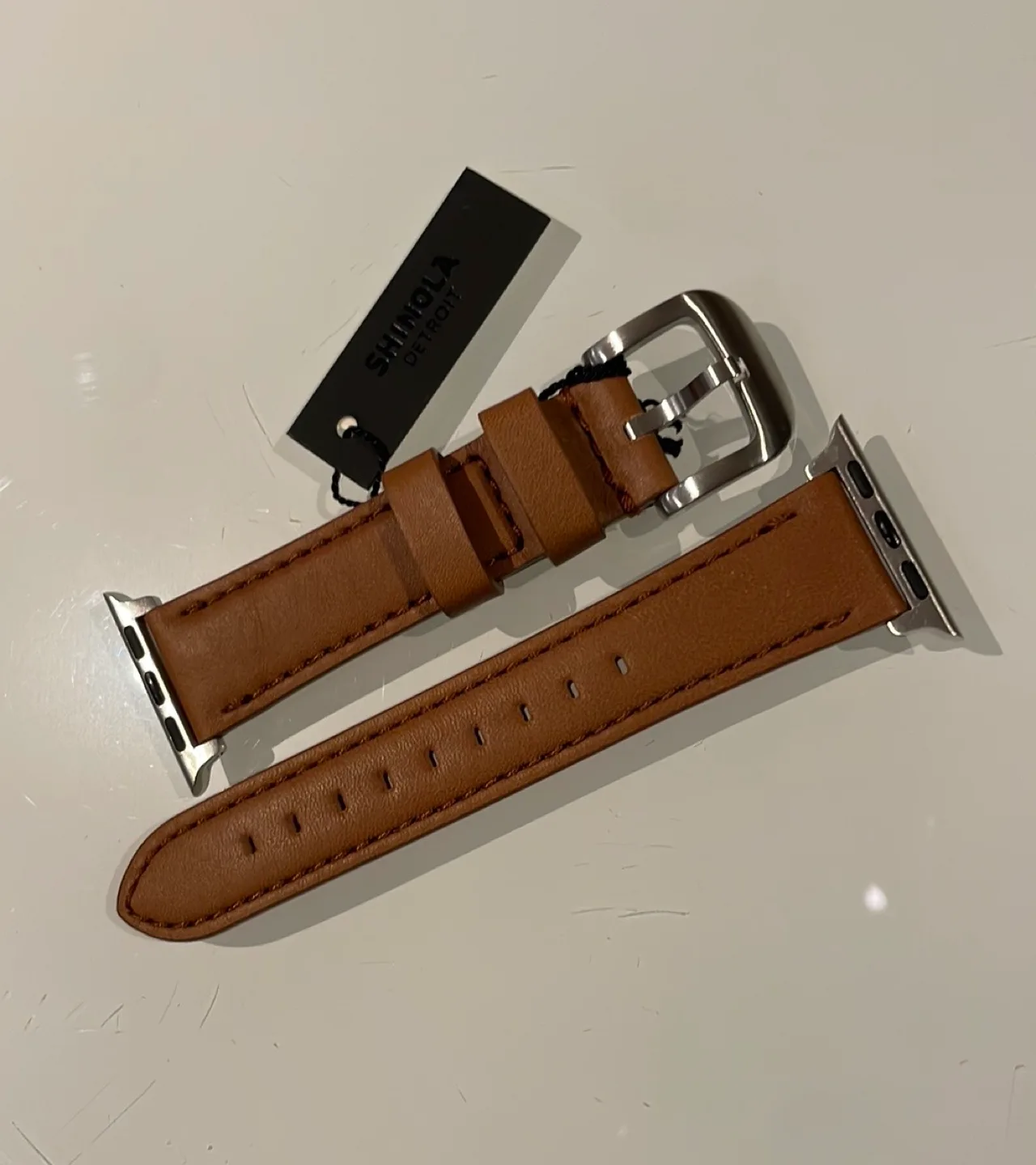 *NEW* Shinola Detroit Apple Watch Band - Leather Strap image indicator(4)