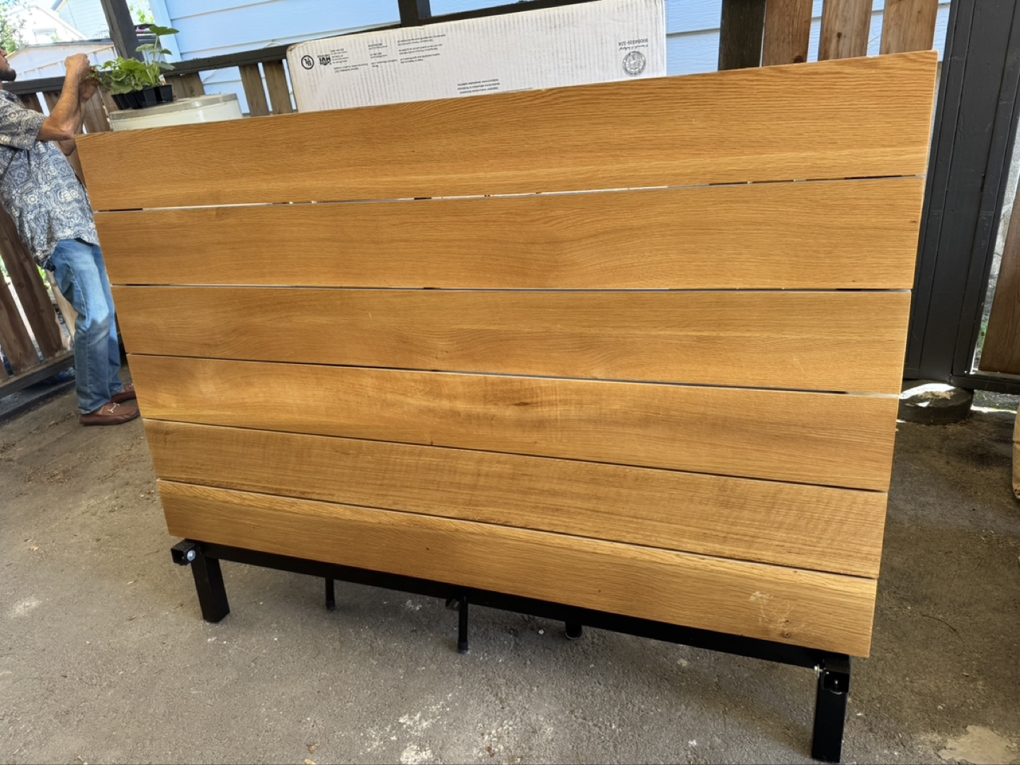 Wood bed frame queen size
