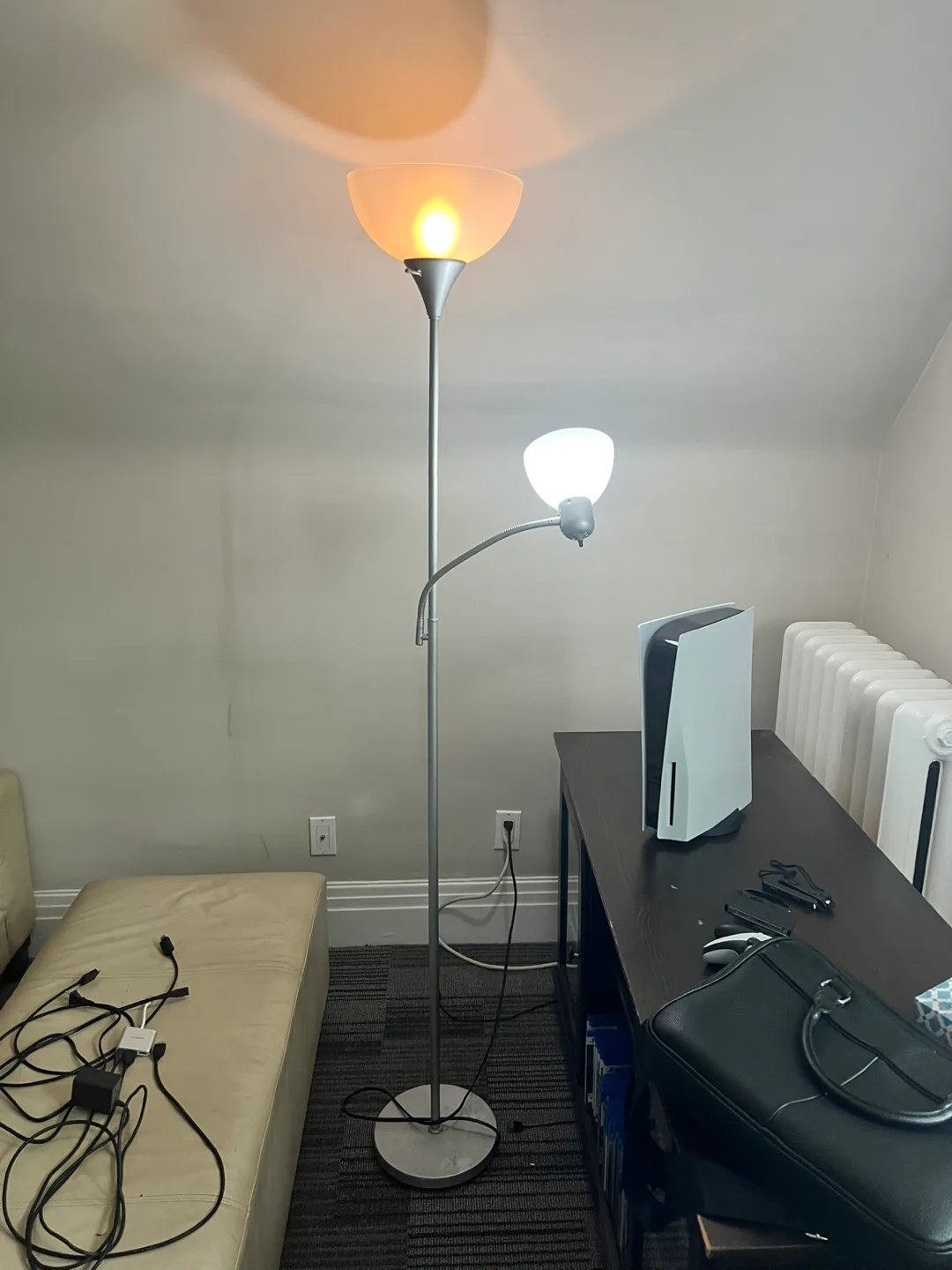 Floor lamp with reading light thumbnail