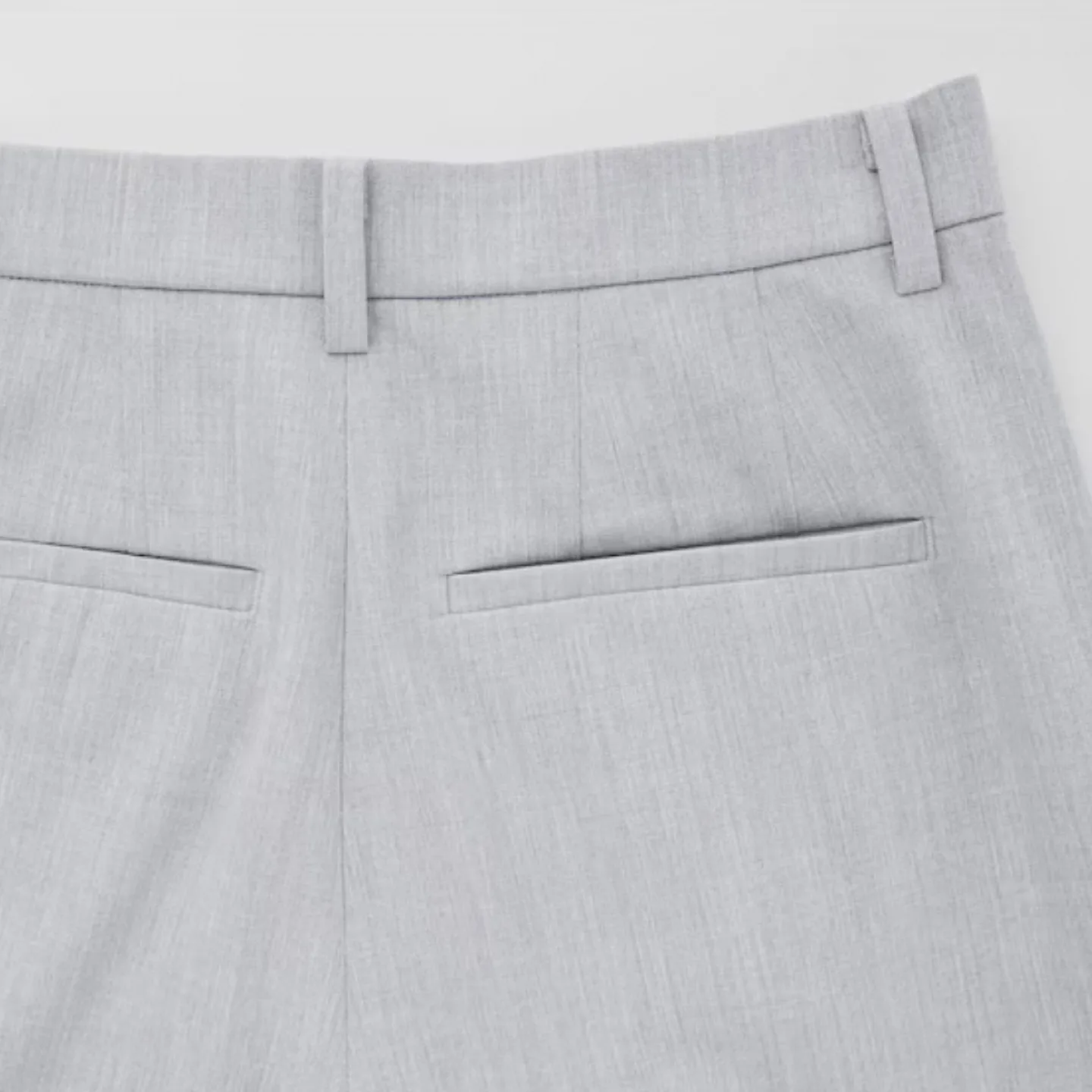 NEW💕 Uniqlo women's tapered pants black (small) image indicator(7)