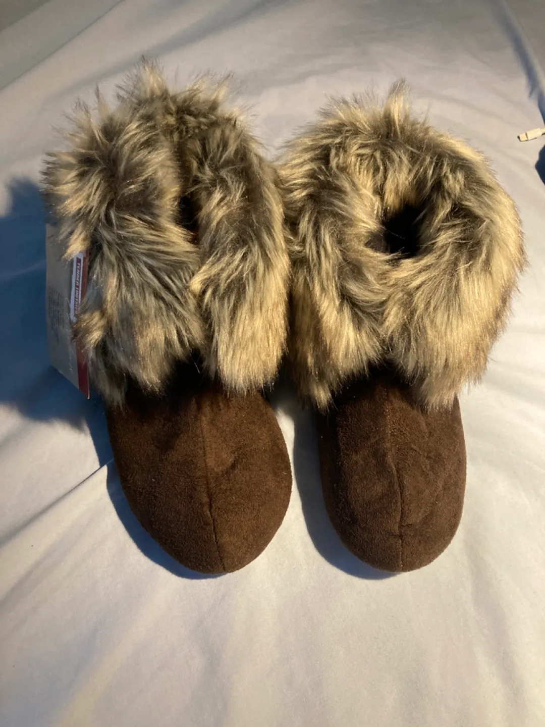 Tender Tootsies Slippers NEW thumbnail