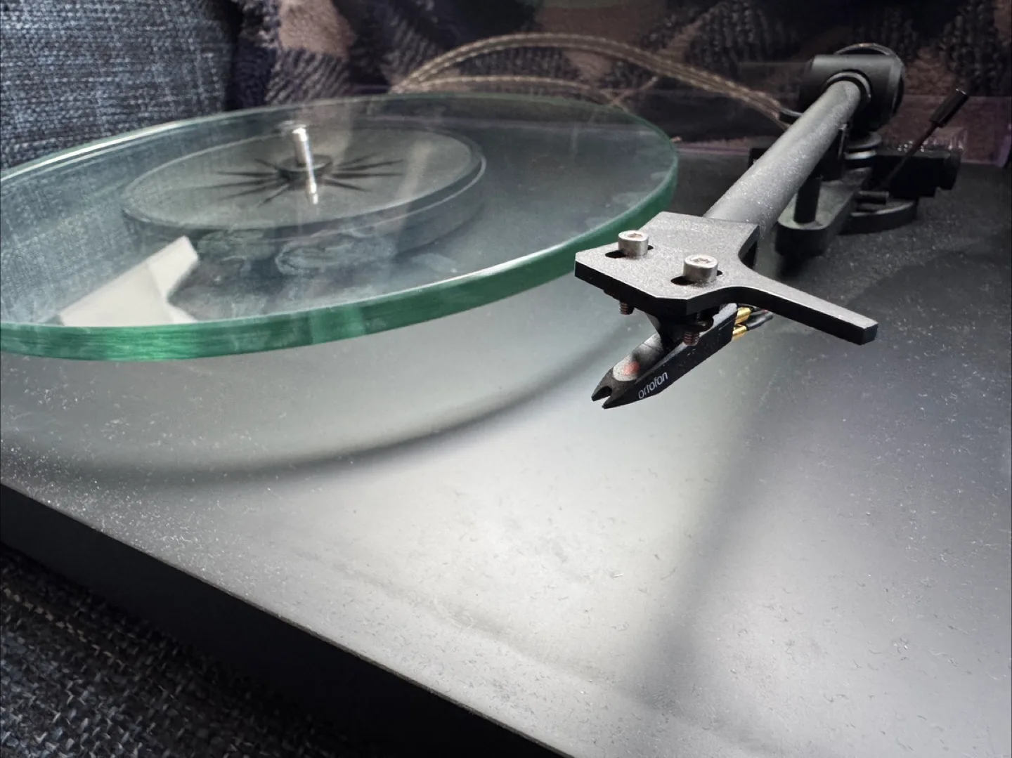 NAD C 558 Turntable thumbnail