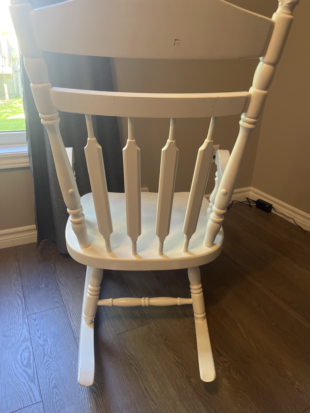 White Wooden Rocking Chair - photo 4