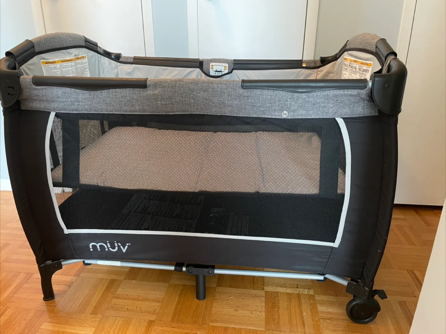 Muv Pack & Play with Changing Tray and Bassinet image indicator(2)