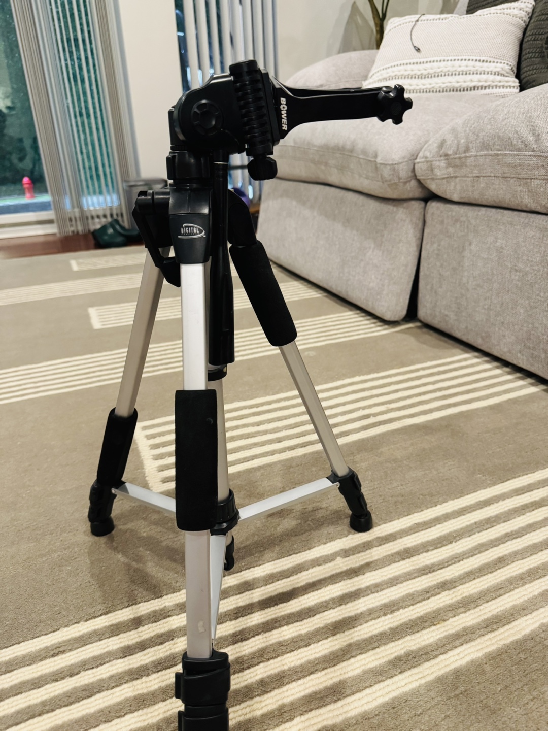 Tripod with Adjustable Height - photo 2