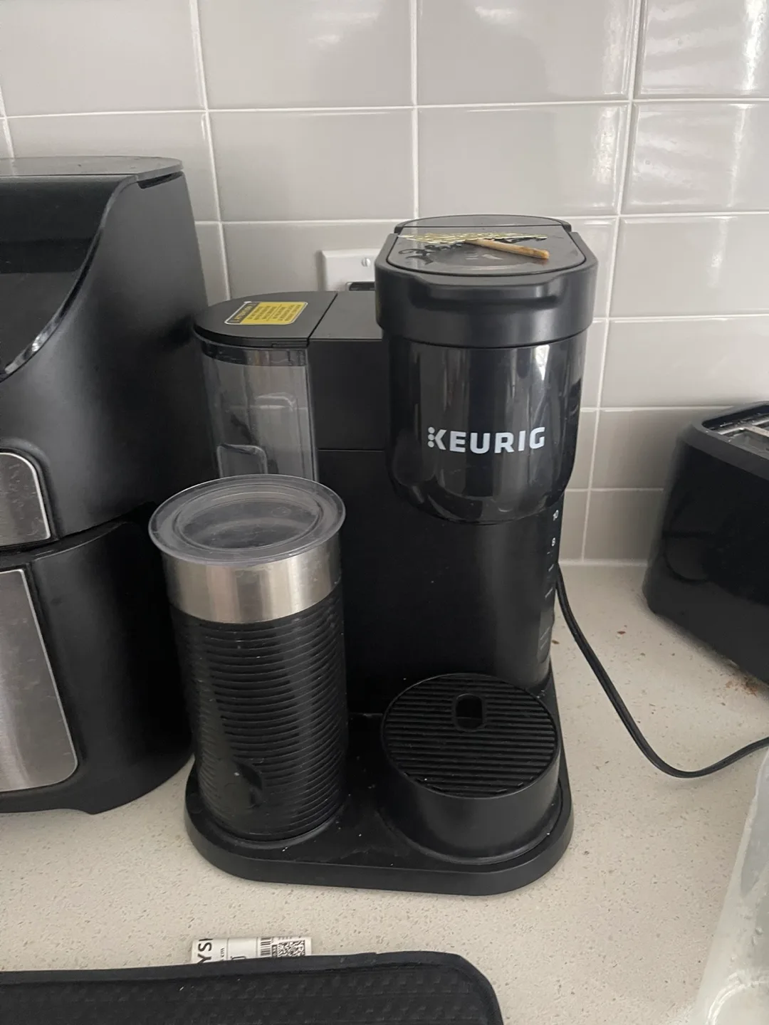 Keurig Coffee Maker with Milk Frother thumbnail