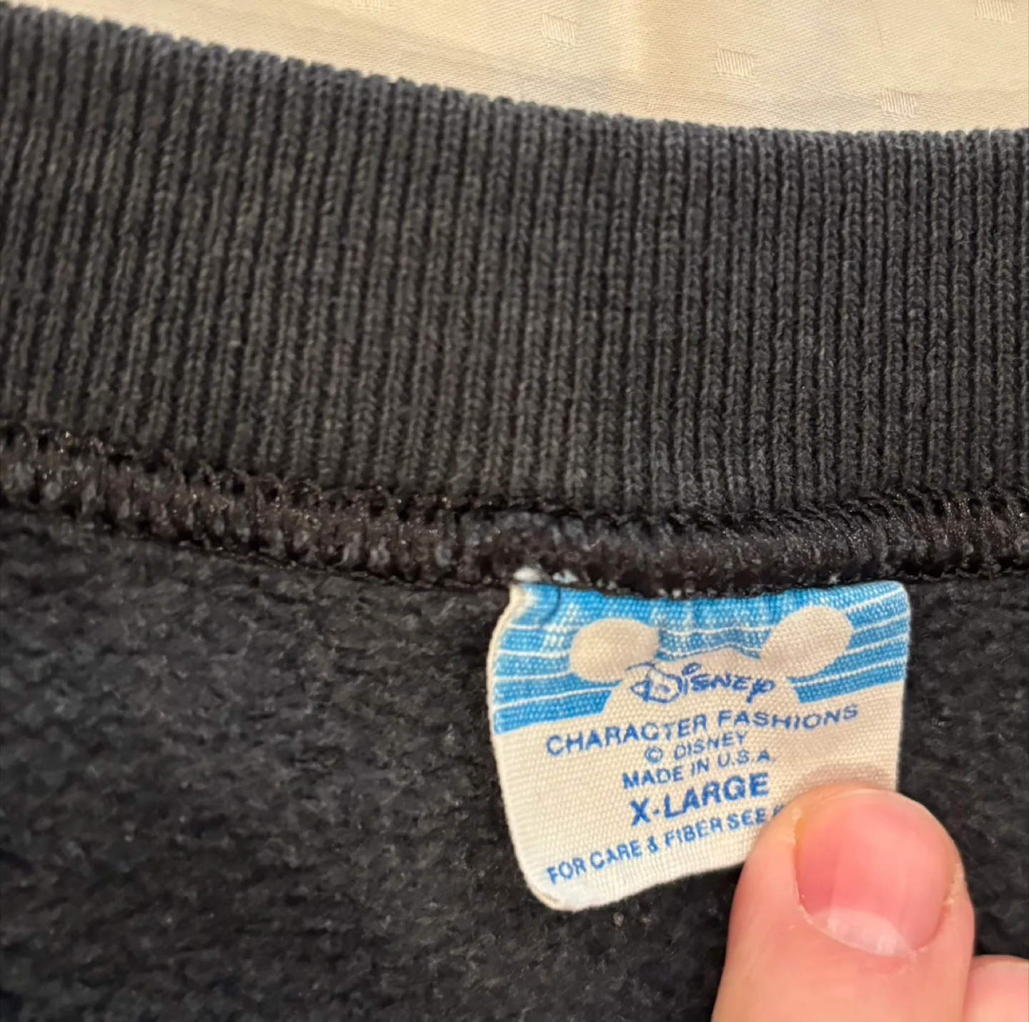 VINTAGE 80’s Mickey Mouse Disney Crew Neck Sweatshirt Sz XL image indicator(3)