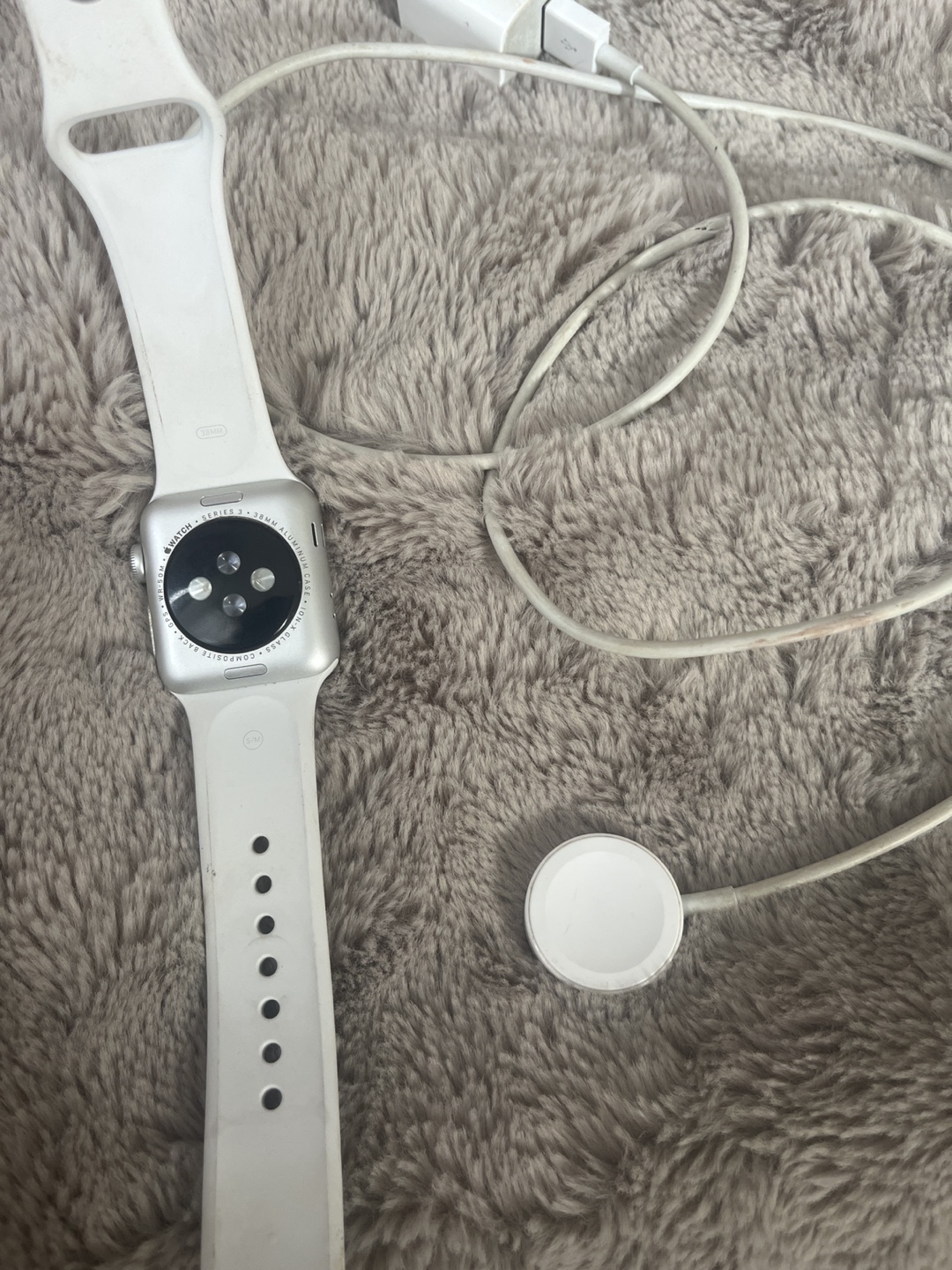Apple Watch with Charger - photo 2