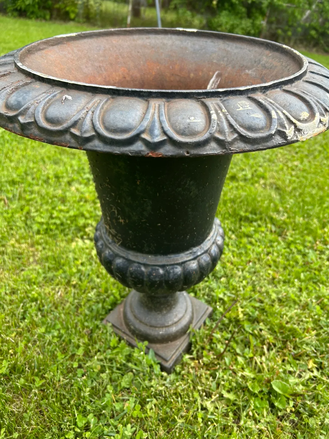Vintage Cast Iron Urn Planter image indicator(2)