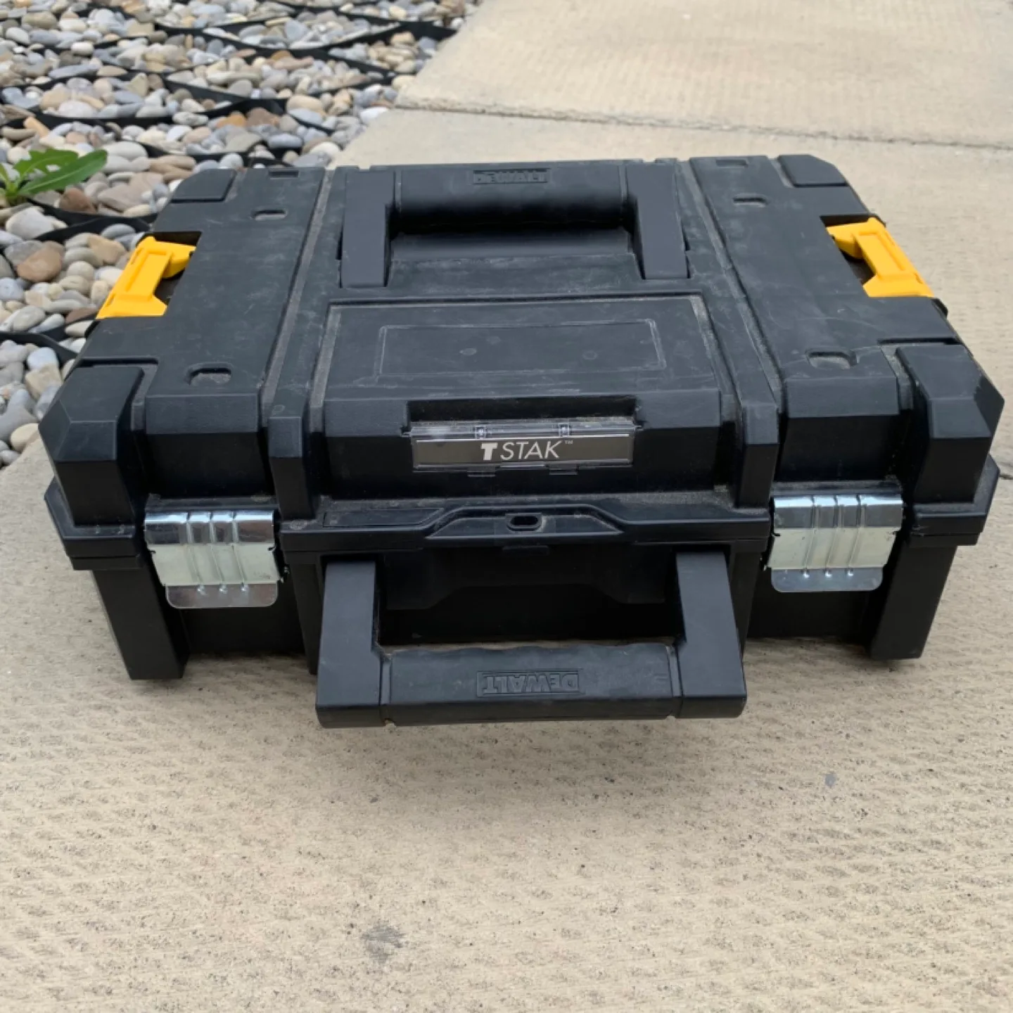 DEWALT TSTAK II Flat Top Storage Case thumbnail