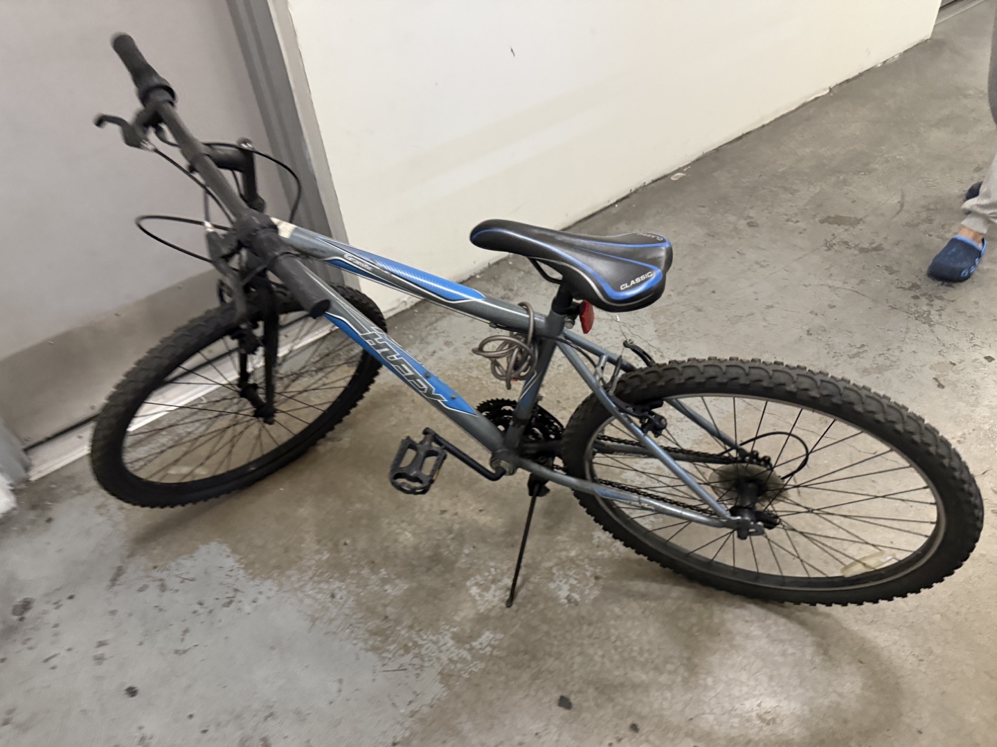 Huffy Granite Mountain Bike - photo 2