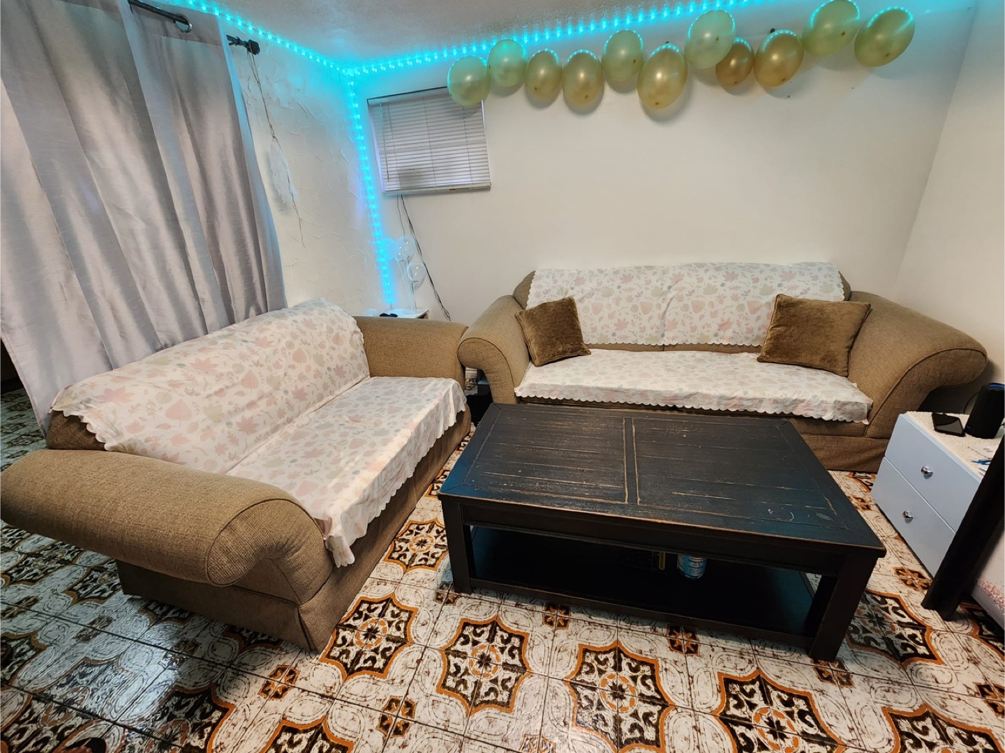 Sofa with pull out bed