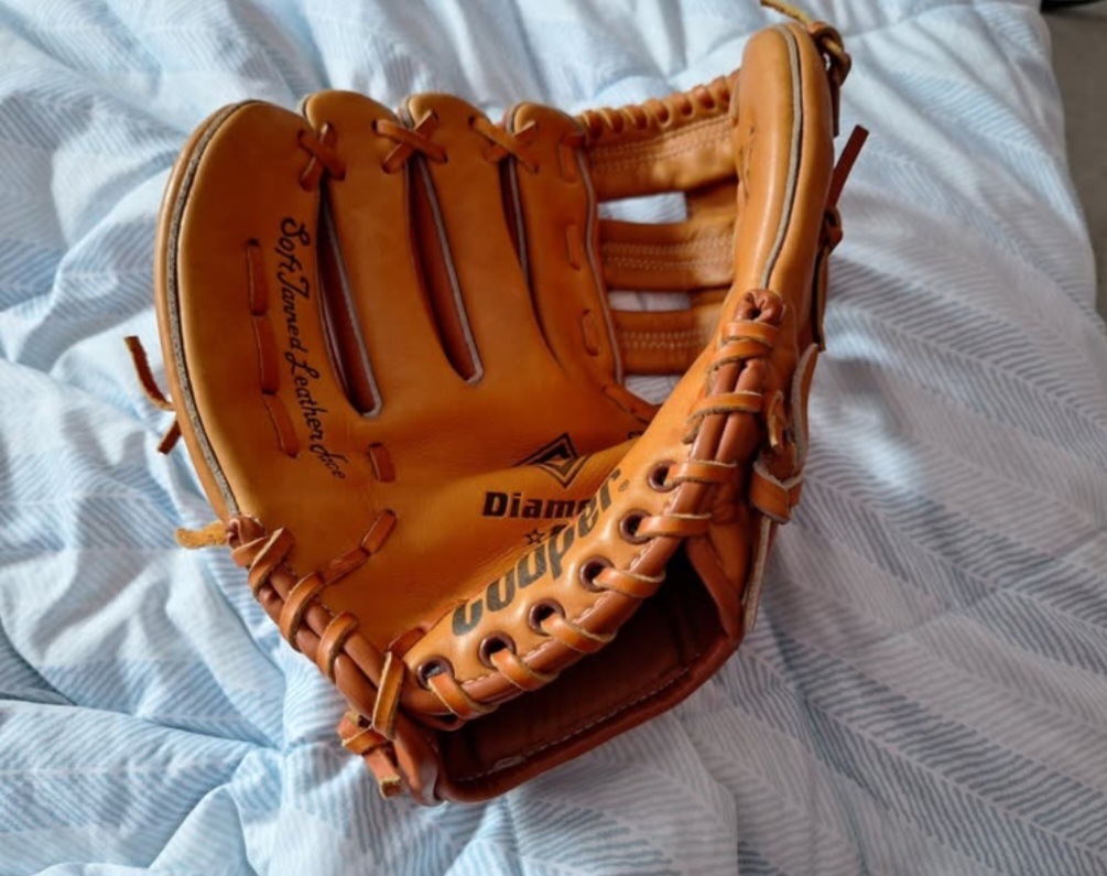 Cooper Diamond C 750 Baseball Glove for the right hand