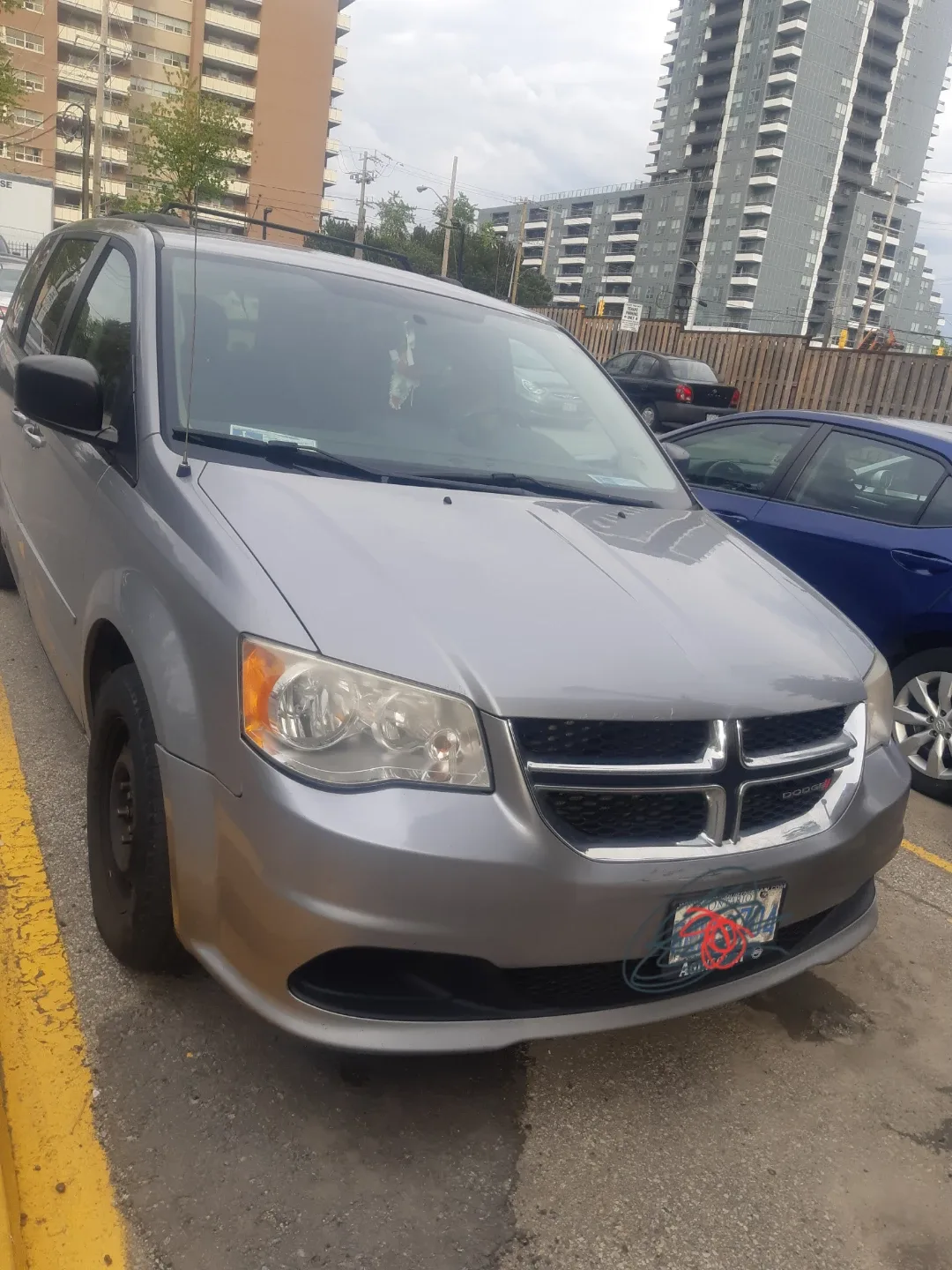 Dodge Grand Caravan SE, Stow and Go thumbnail